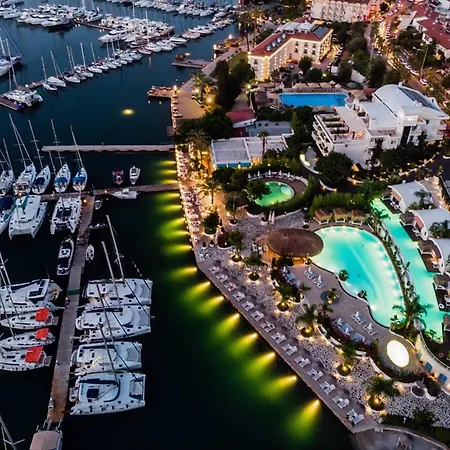 Ξενοδοχείο Yacht Classic - Boutique Class Φετιγιέ
