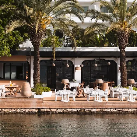 Yacht Classic - Boutique Class Hotel 3*