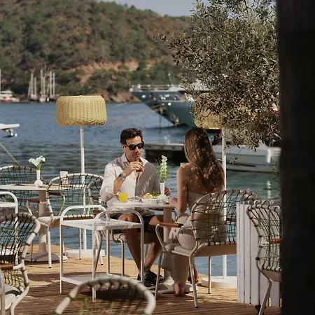 Yacht Classic - Boutique Class Hotel 3*