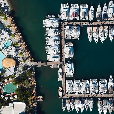 Yacht Classic - Boutique Class 3*