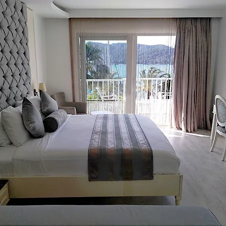 Hotell Yacht Classic - Boutique Class