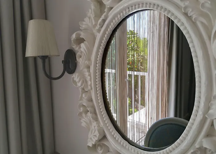 Yacht Classic - Boutique Class Hotel