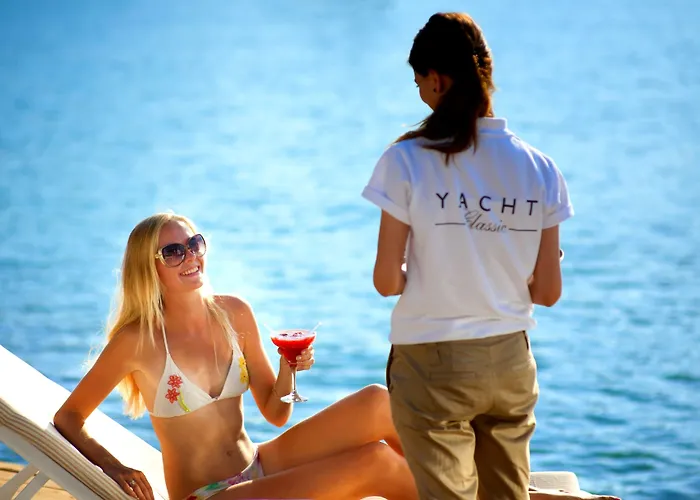 Ξενοδοχείο Yacht Classic - Boutique Class Φετιγιέ
