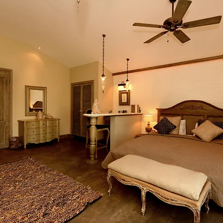 游艇经典酒店-精品级度假村 费特希耶