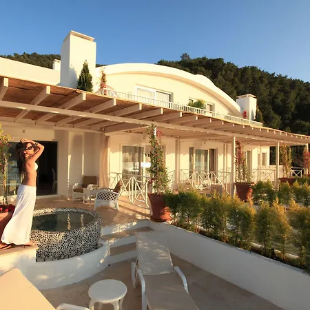 Yacht Classic - Boutique Class 3*