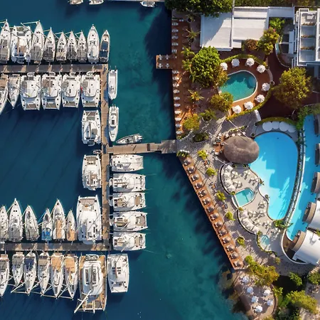 Yacht Classic - Boutique Class Hotel 3*