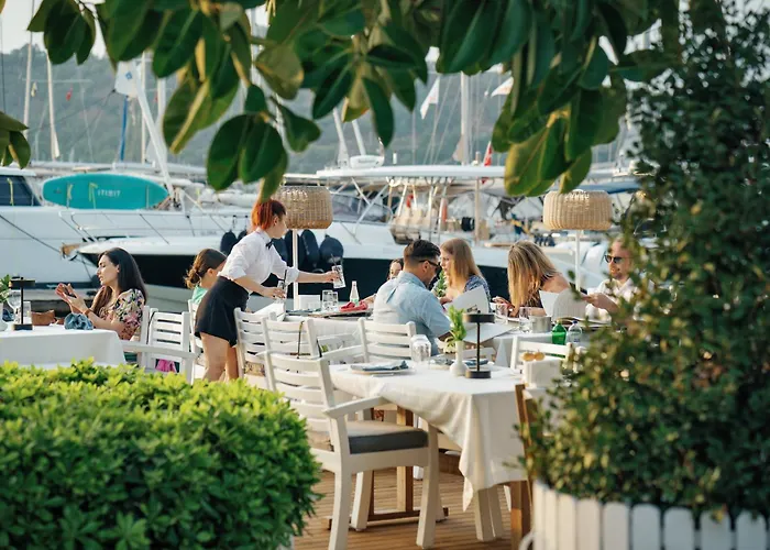 Yacht Classic - Boutique Class