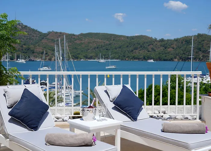 Yacht Classic - Boutique Class