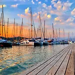 Yacht Classic - Boutique Class Hotel 3*