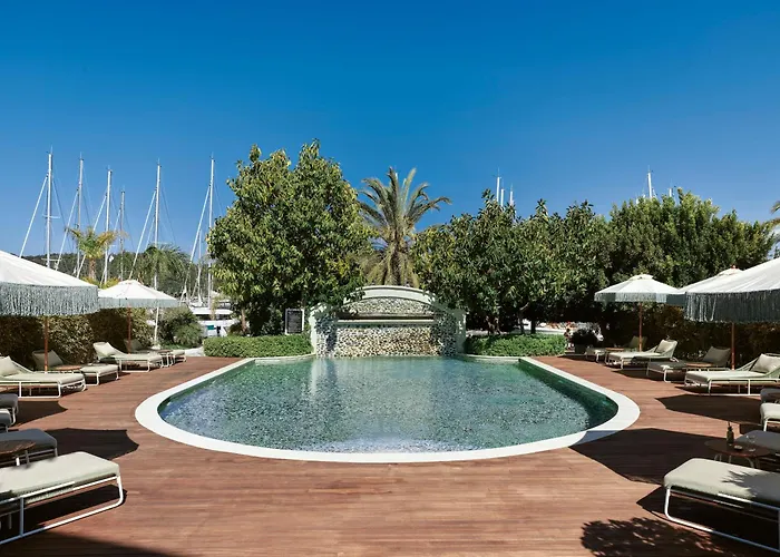 Yacht Classic - Boutique Class Otel 3*