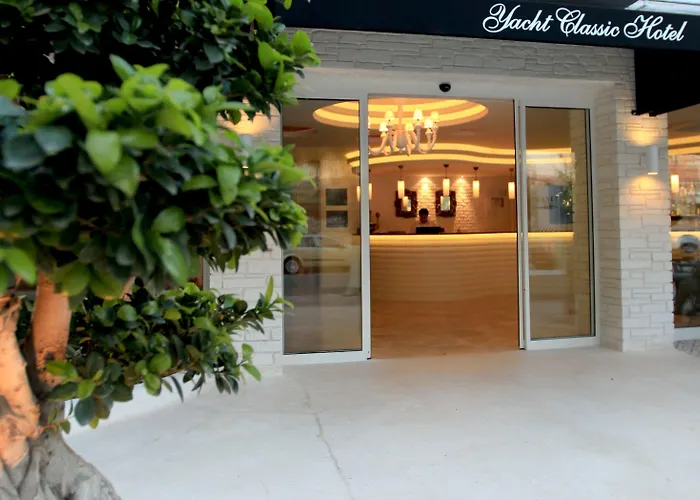 Yacht Classic - Boutique Class Otel 3*