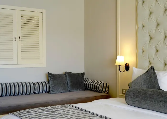 Otel Yacht Classic - Boutique Class
