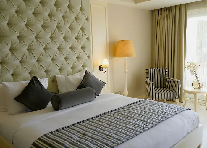 Otel Yacht Classic - Boutique Class
