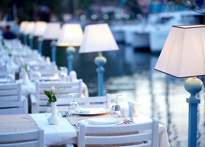 Yacht Classic - Boutique Class Otel