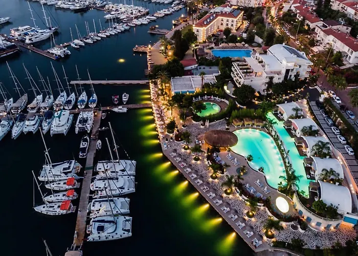 Yacht Classic - Boutique Class Otel